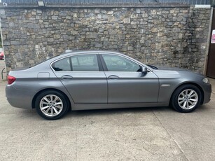 2013 - BMW 5-Series Manual