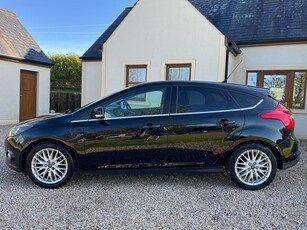 2013 - Ford Focus Manual