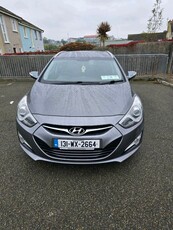 2013 - Hyundai i40 Manual