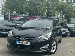 2013 - Hyundai i40 Manual