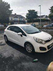 2013 - Kia Rio Manual