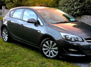 2013 - Opel Astra Manual