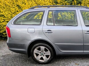 2013 - Skoda Octavia Manual