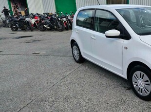 2013 - Volkswagen up! Manual