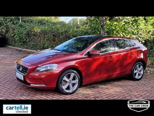 2013 - Volvo V40 Manual