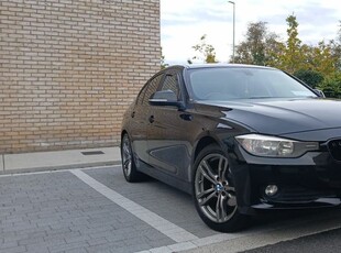 2014 - BMW 3-Series Manual