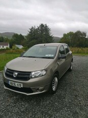 2014 - Dacia Sandero Manual