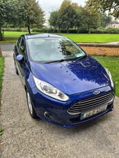 2014 - Ford Fiesta Manual