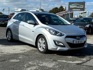 2014 - Hyundai i30 Manual