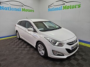 2014 - Hyundai i40 Manual