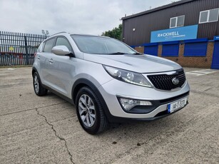 2014 - Kia Sportage Manual