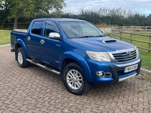 2014 - Toyota Hilux Manual