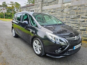 2014 - Vauxhall Zafira ---