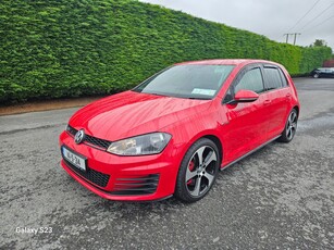 2014 - Volkswagen Golf Automatic