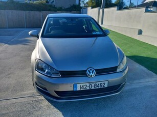 2014 - Volkswagen Golf Manual