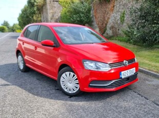 2014 - Volkswagen Polo Automatic