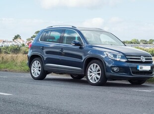 2014 - Volkswagen Tiguan Manual