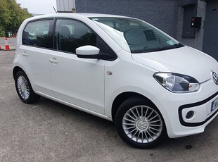 2014 - Volkswagen up! Automatic