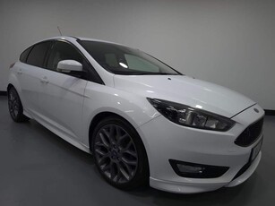 2015 - Ford Focus Manual