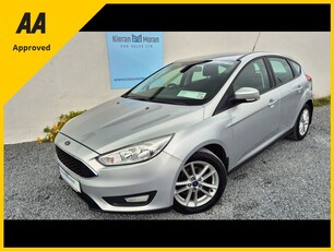 2015 - Ford Focus Manual