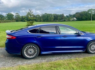 2015 - Ford Mondeo Manual