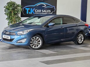 2015 - Hyundai i40 Manual