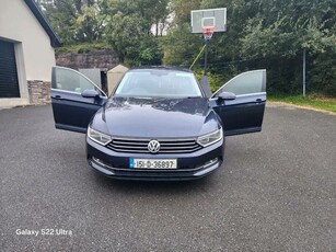 2015 - Volkswagen Passat Manual