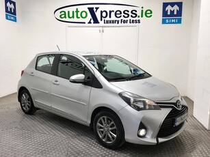 2016 (162) Toyota Yaris