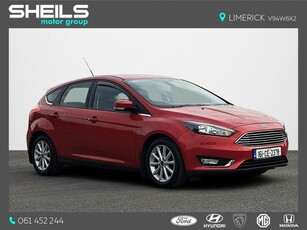 2016 - Ford Focus Manual