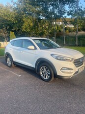 2016 - Hyundai Tucson Manual