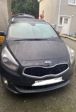 2016 - Kia Carens Manual