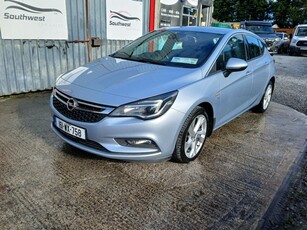 2016 - Opel Astra Manual