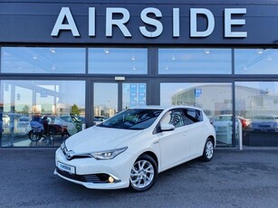 2016 - Toyota Auris Automatic