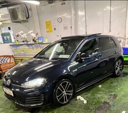 2016 - Volkswagen Golf Manual