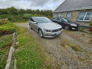 2016 - Volkswagen Passat Manual