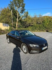 2016 - Volkswagen Passat Manual