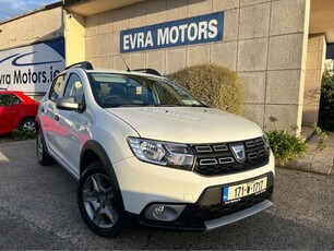 2017 - Dacia Sandero Stepway Manual