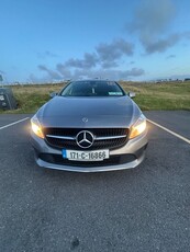 2017 - Mercedes-Benz A-Class Manual