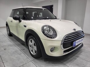 2017 - Mini Cooper Automatic