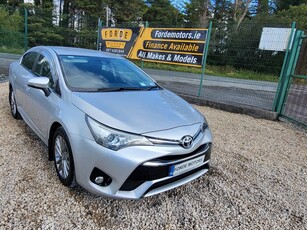 2017 - Toyota Avensis Manual