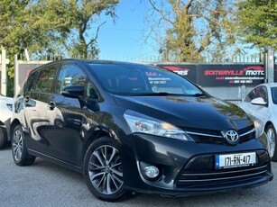 2017 - Toyota Verso Manual