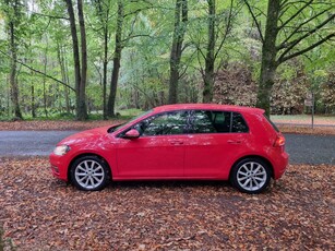 2017 - Volkswagen Golf Manual