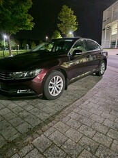 2017 - Volkswagen Passat Manual