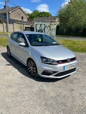 2017 - Volkswagen Polo Automatic