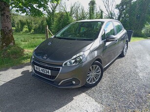 2018 - Peugeot 208 Manual