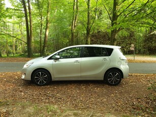 2018 - Toyota Verso Manual