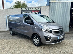 2018 - Vauxhall Vivaro Manual