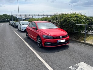 2018 - Volkswagen Polo Manual