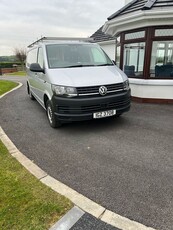 2018 - Volkswagen Transporter Manual