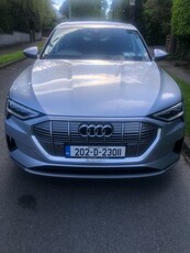 2020 - Audi e-tron Automatic